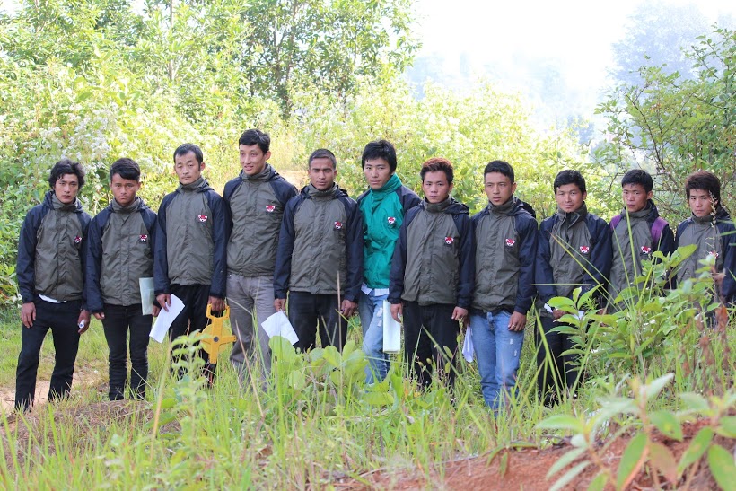 Forest-Guardians-during-the-training-in-Field-1.jpg